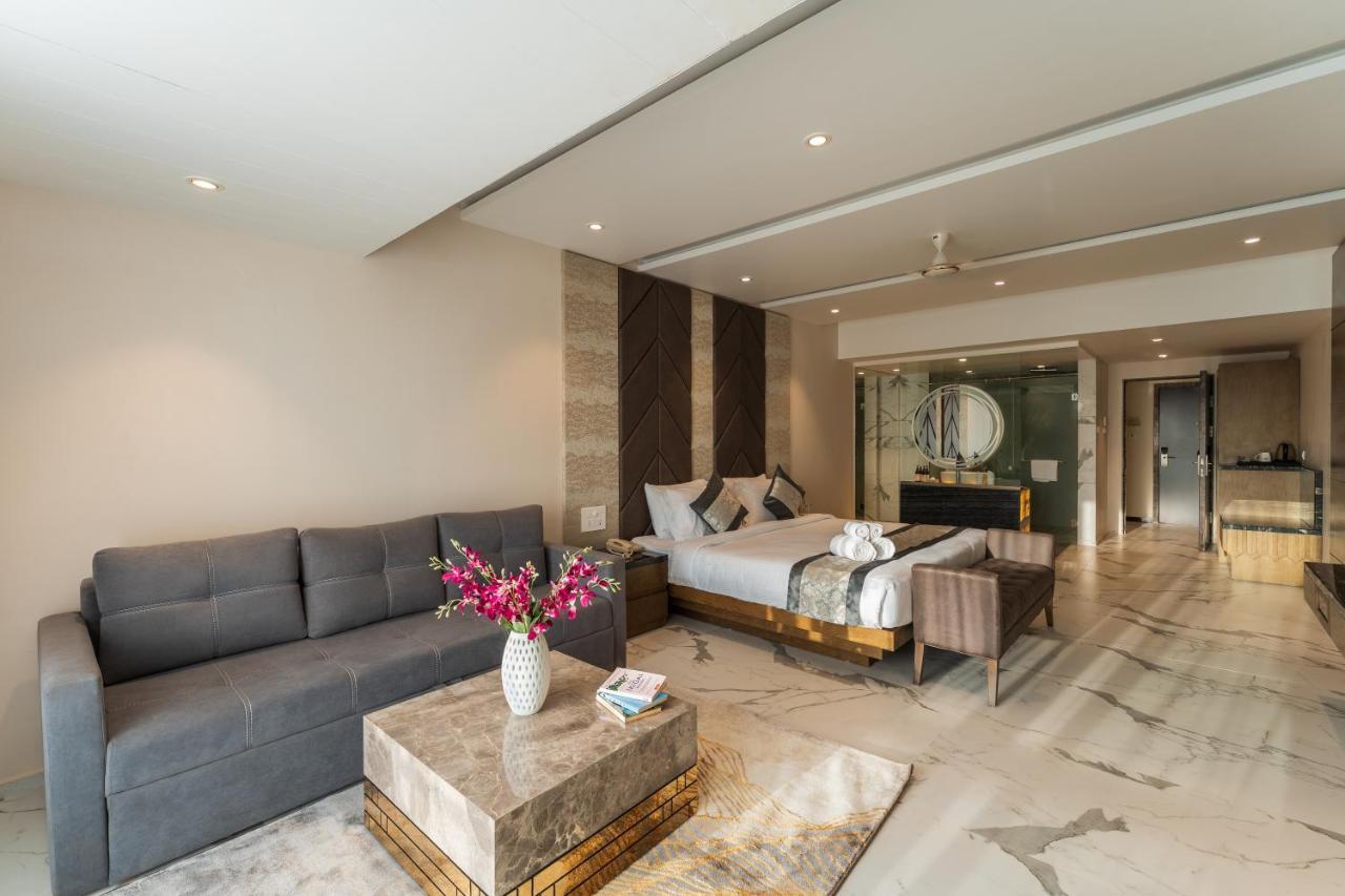 Regenta Central Imperial Candolim Goa Екстер'єр фото