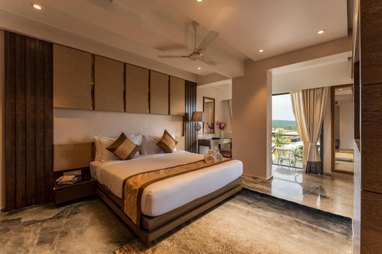 Regenta Central Imperial Candolim Goa Екстер'єр фото