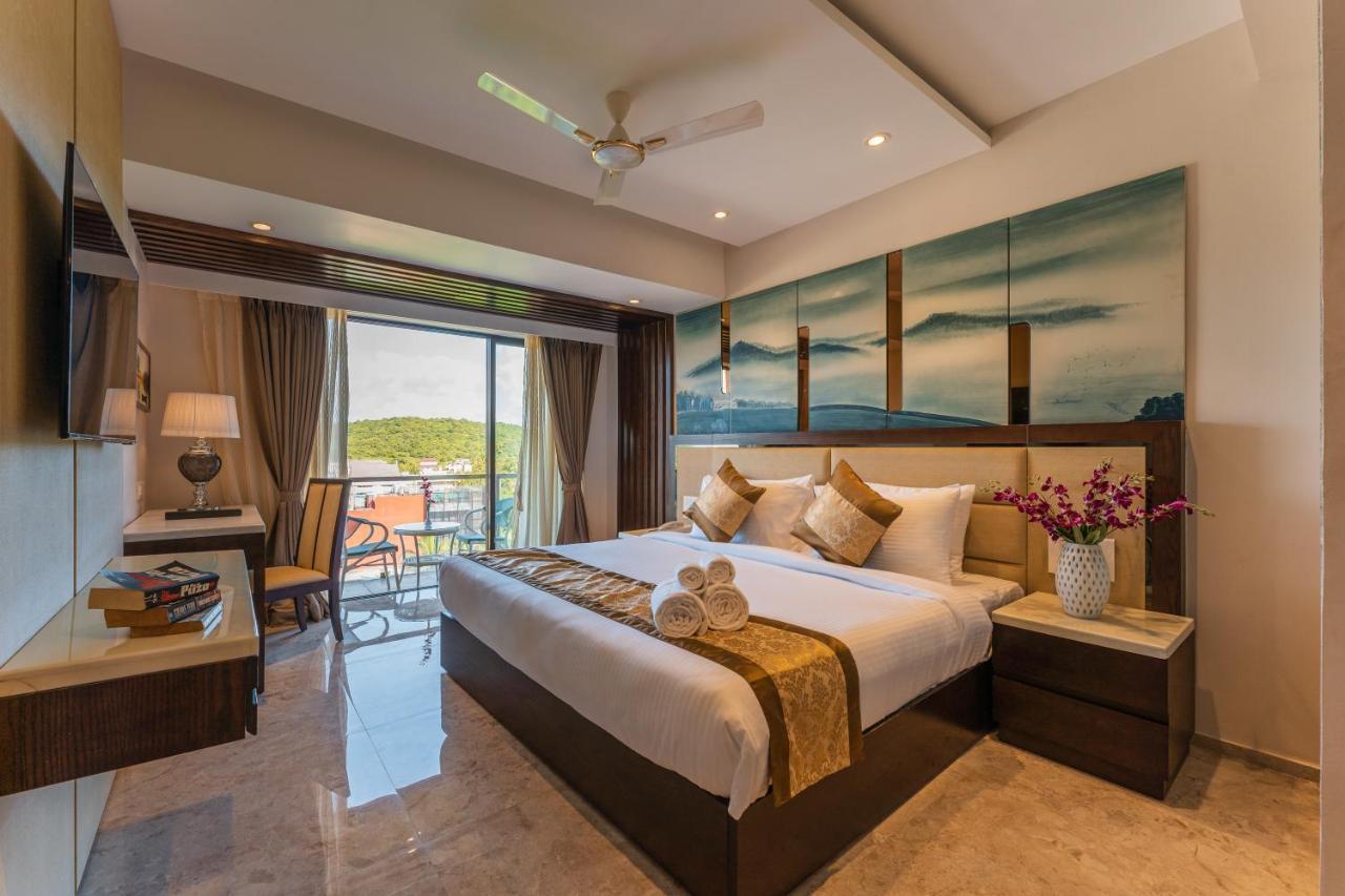 Regenta Central Imperial Candolim Goa Екстер'єр фото